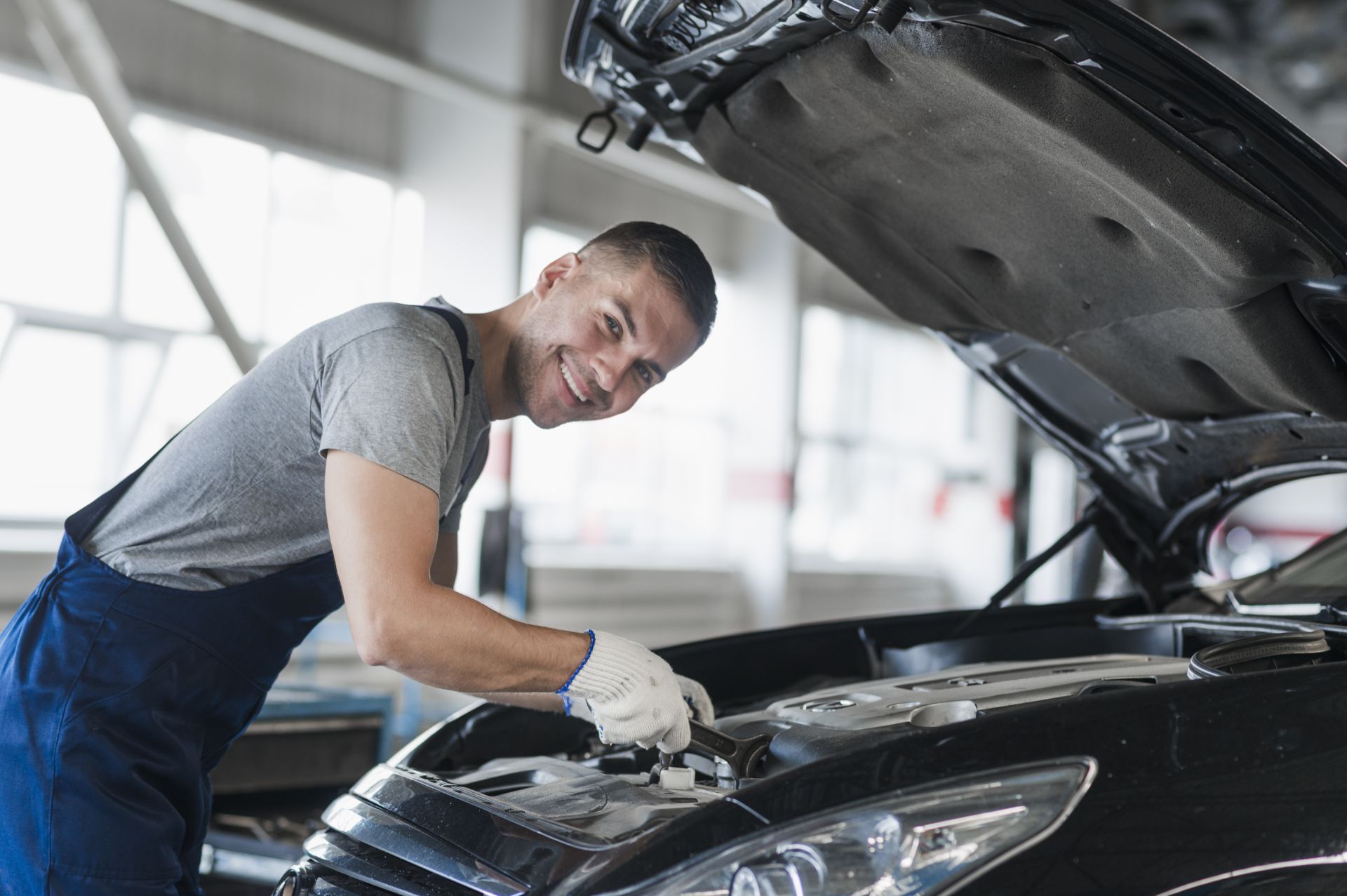 Автосервис как золотая жила: превращаем страхи клиентов в вашу прибыль с помощью автоподбора