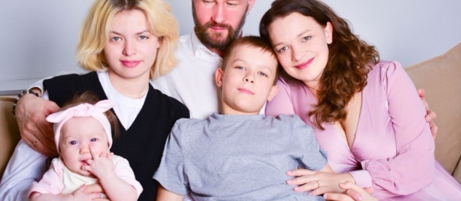 Секреты семейной синхронности: интервью Велигора и Аллы Ястребъ-Тихоновых о бизнесе, который растёт вместе с семьёй